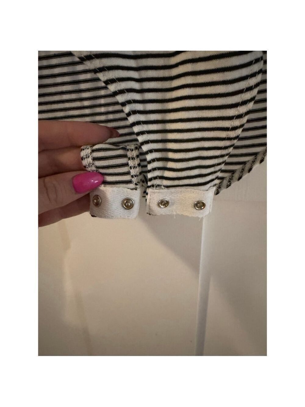 Color Story Black & White Striped Long Sleeve Bodysuit - Size Large - NWT - Picture 3 of 5
